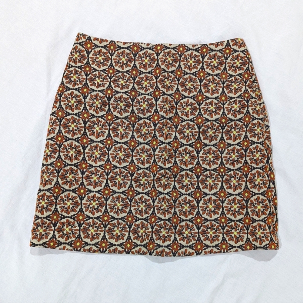 H&M mini skirt pattern